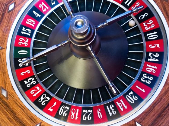 Roulette House Edge: European vs American in 2026